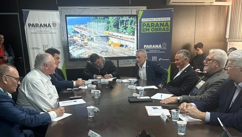 Quatro estados, incluindo SC, iniciam estudo de traçado de ferrovia que ligaria as unidades federativas; entenda