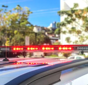 Homem é vítima de tentativa de homicídio após discussão no trânsito em Santa Cecília