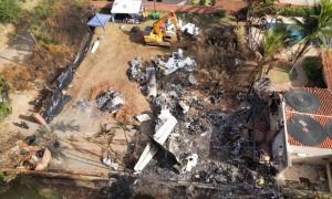 Avião da Voepass que caiu há 1 ano teve falha omitida horas antes de decolar, diz testemunha