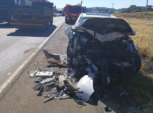 Colisão frontal deixa um morto e quatro feridos em Campos Novos