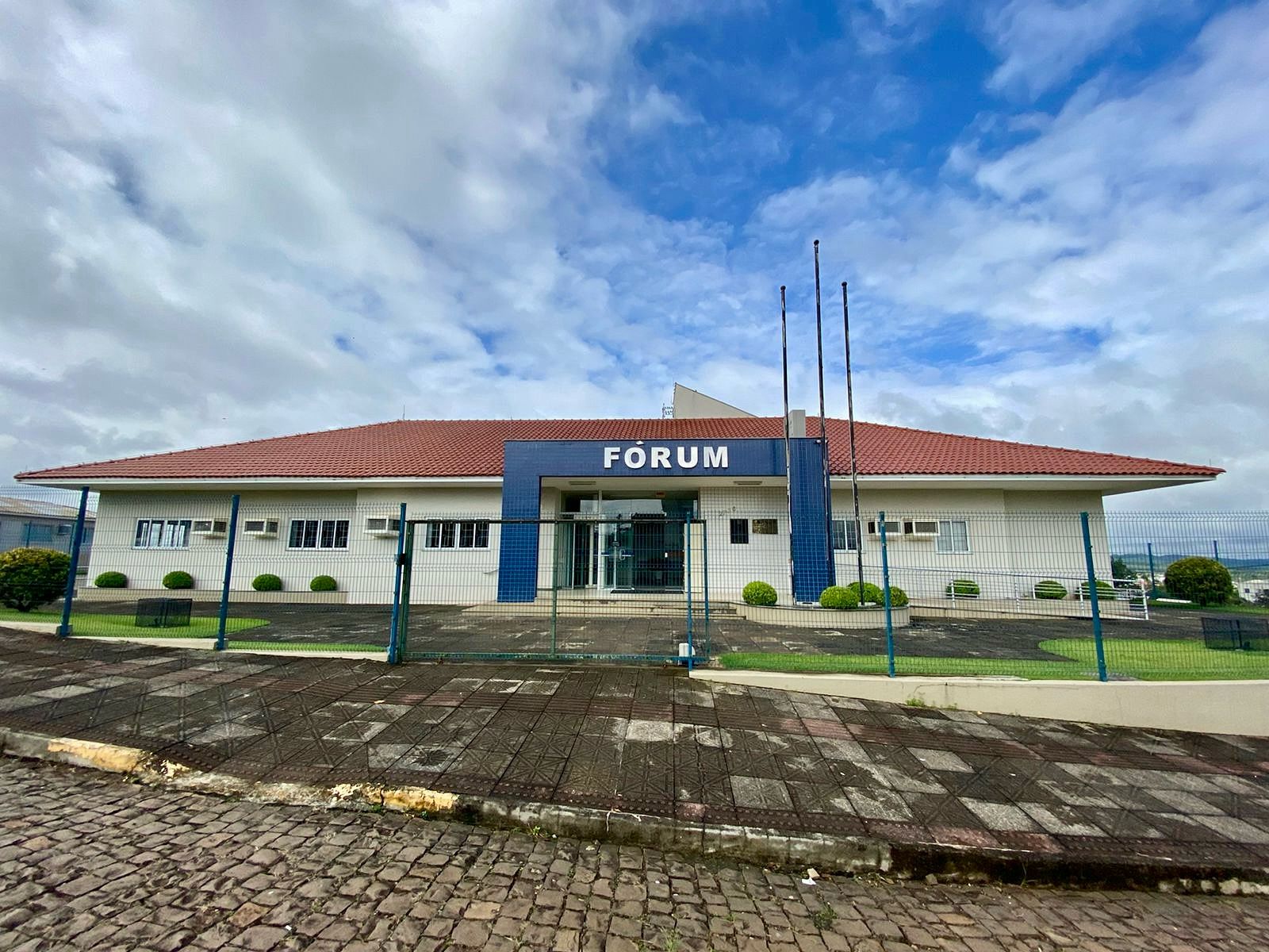 Dois homens serão julgados nesta quinta-feira por tentativa de homicídio em Catanduvas