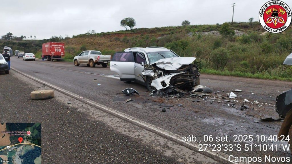 Colisão frontal deixa três feridos na BR-282 em Campos Novos