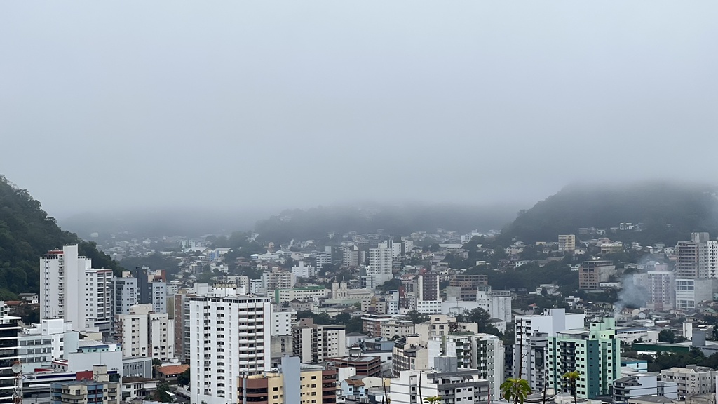 Quando para essa chuva? Veja o que diz a previsão do tempo!