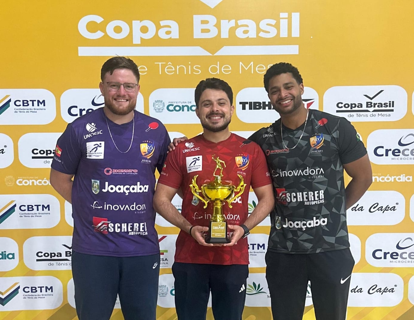 Pró Tênis de Mesa de Joaçaba conquista 16 medalhas e é vice-campeã nacional