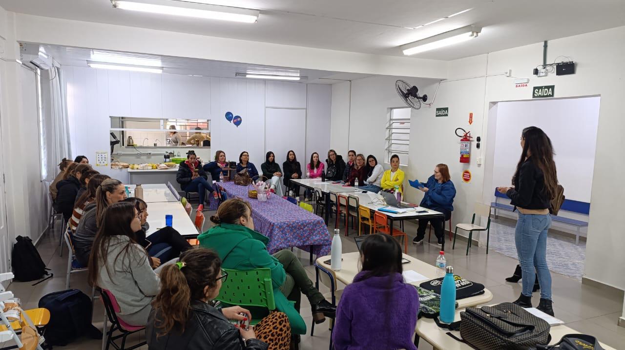 Roda de conversa em creches de Joaçaba reforça apoio à amamentação