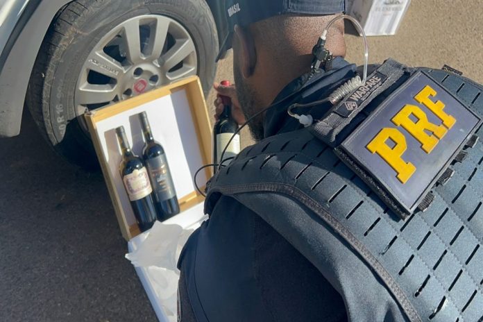 PRF apreende em Joaçaba vinhos importados de forma irregular