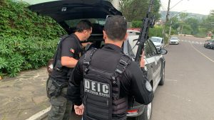 Vargem Bonita é alvo de operação da Polícia Civil contra facção envolvida em homicídios e lavagem de dinheiro no RS e em SC