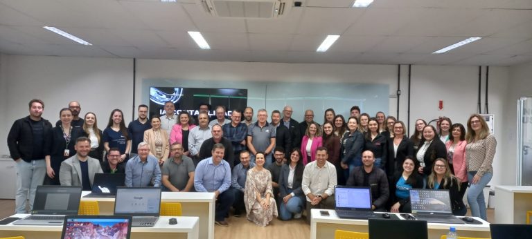 Contabilidades do Meio-Oeste participam de capacitação em Inteligência Artificial