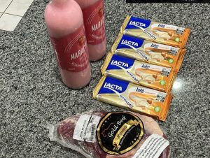 Homem é preso após furtar bebidas, chocolates e carnes em mercado de Campos Novos