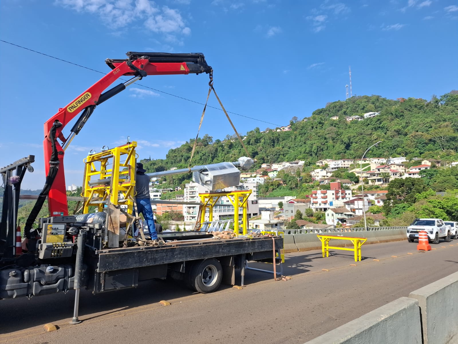 Joaçaba recebe estação de monitoramento hidrometeorológico da Defesa Civil Estadual