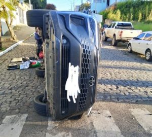 Colisão entre dois veículos é registrada em Curitibanos, deixando feridas
