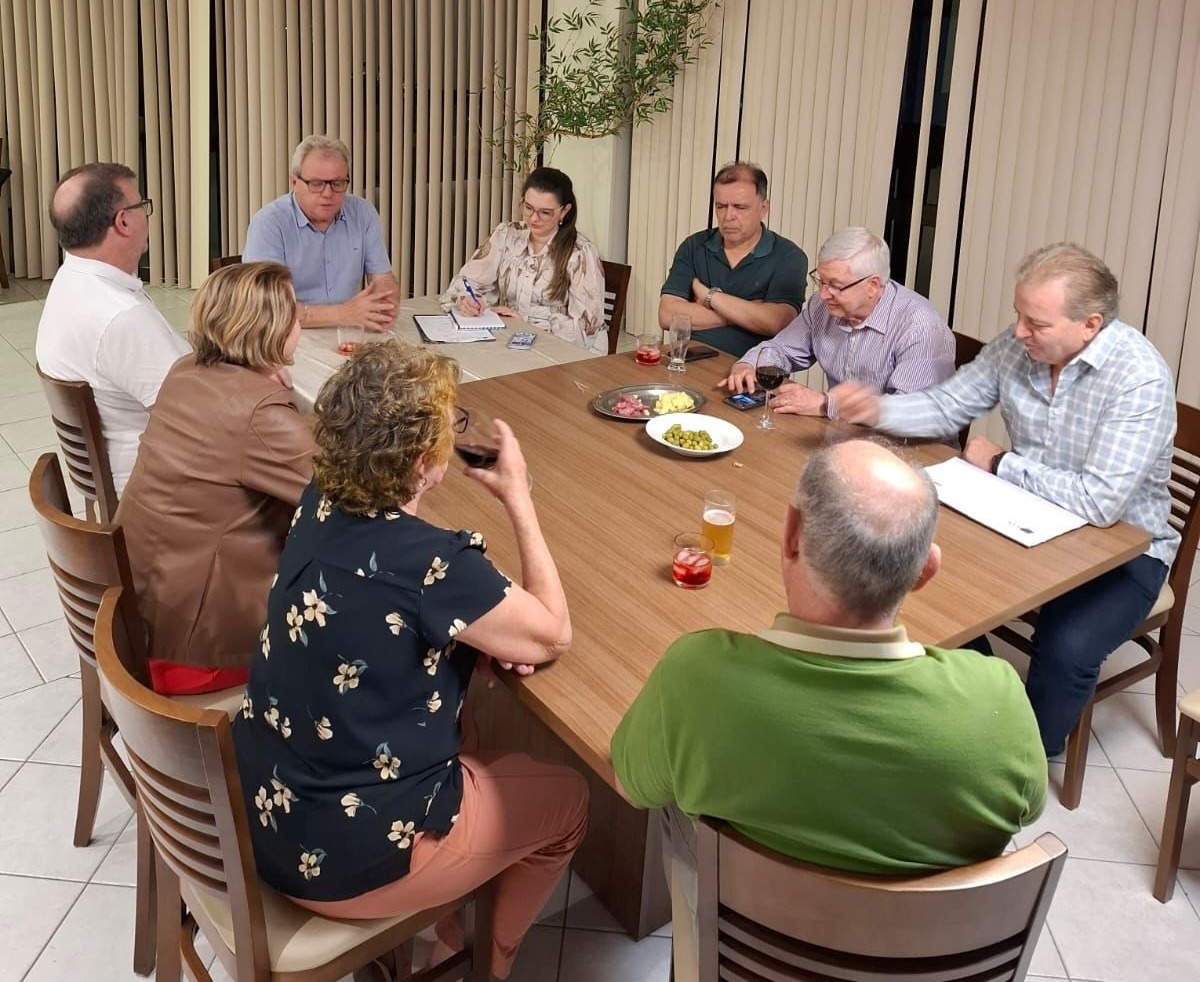 CDL Joaçaba elege novo presidente do Conselho Diretivo em reunião semestral