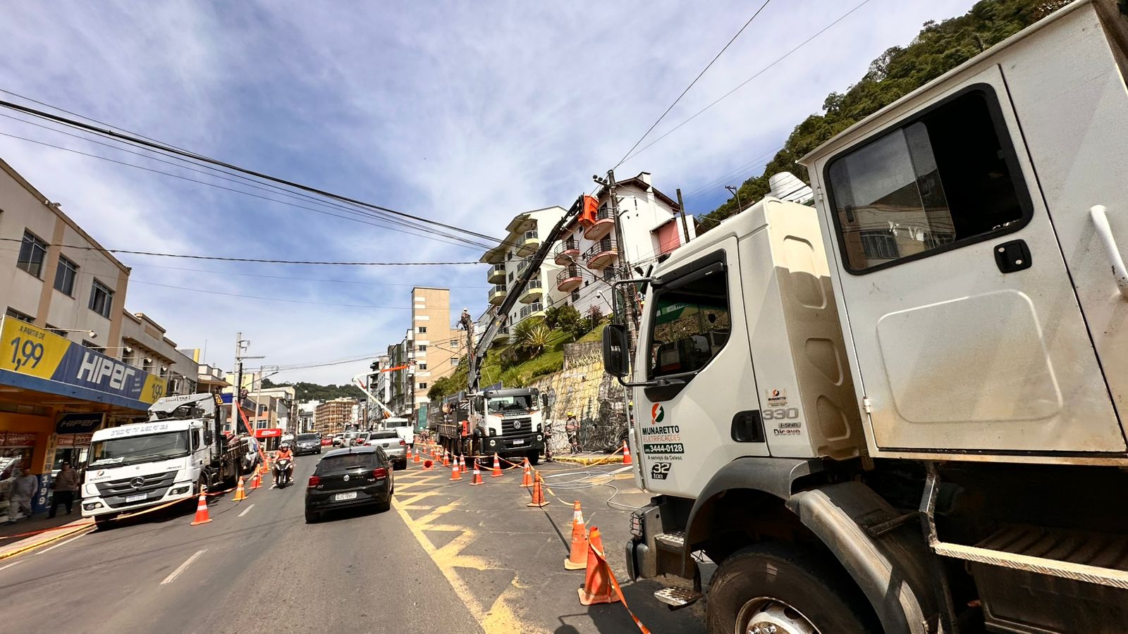 Av. XV de Novembro tem interdição parcial neste sábado para obras da Celesc
