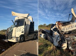 Mulher fica ferida após tombamento de carreta na BR-470