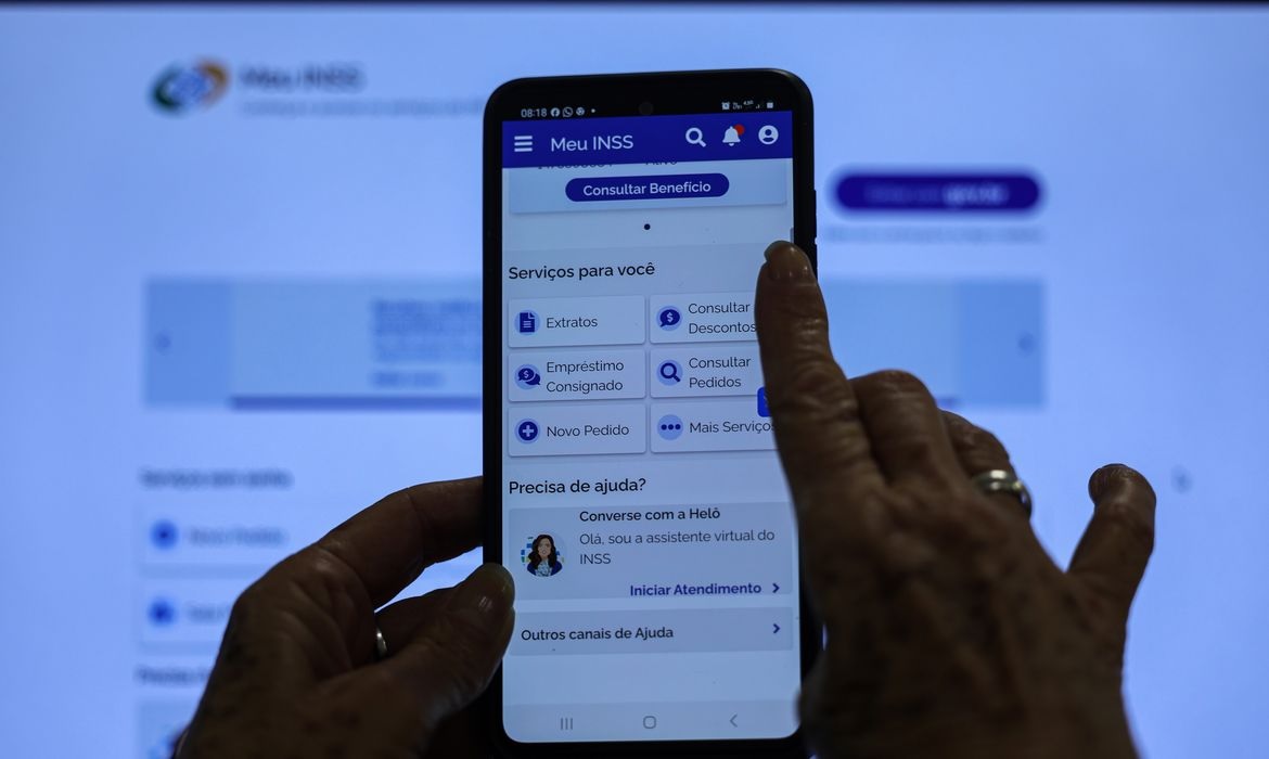 INSS: 4 milhões de beneficiários precisarão fazer prova de vida; entenda