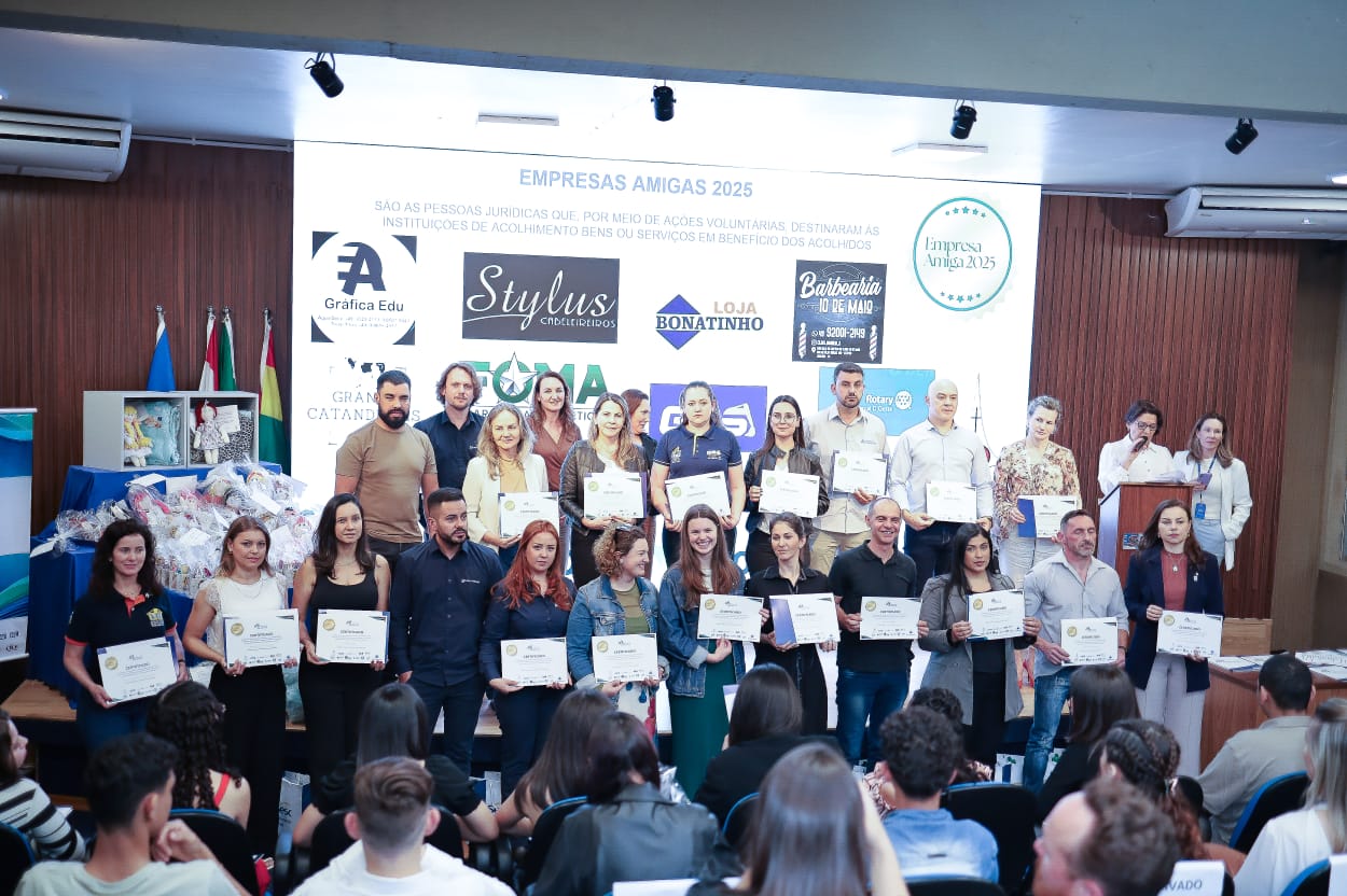 Formatura do Novos Caminhos reflete papel transformador da educação em Luzerna