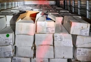 PRF apreende 5 toneladas de camarão contrabandeado e prende três pessoas no Oeste catarinense