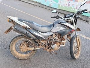 Homem é preso em Herval d’Oeste após abordagem por irregularidades em motocicleta