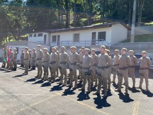 PM de Herval d’Oeste promove policiais em cerimônia alusiva ao Dia de Santa Catarina (fotos)
