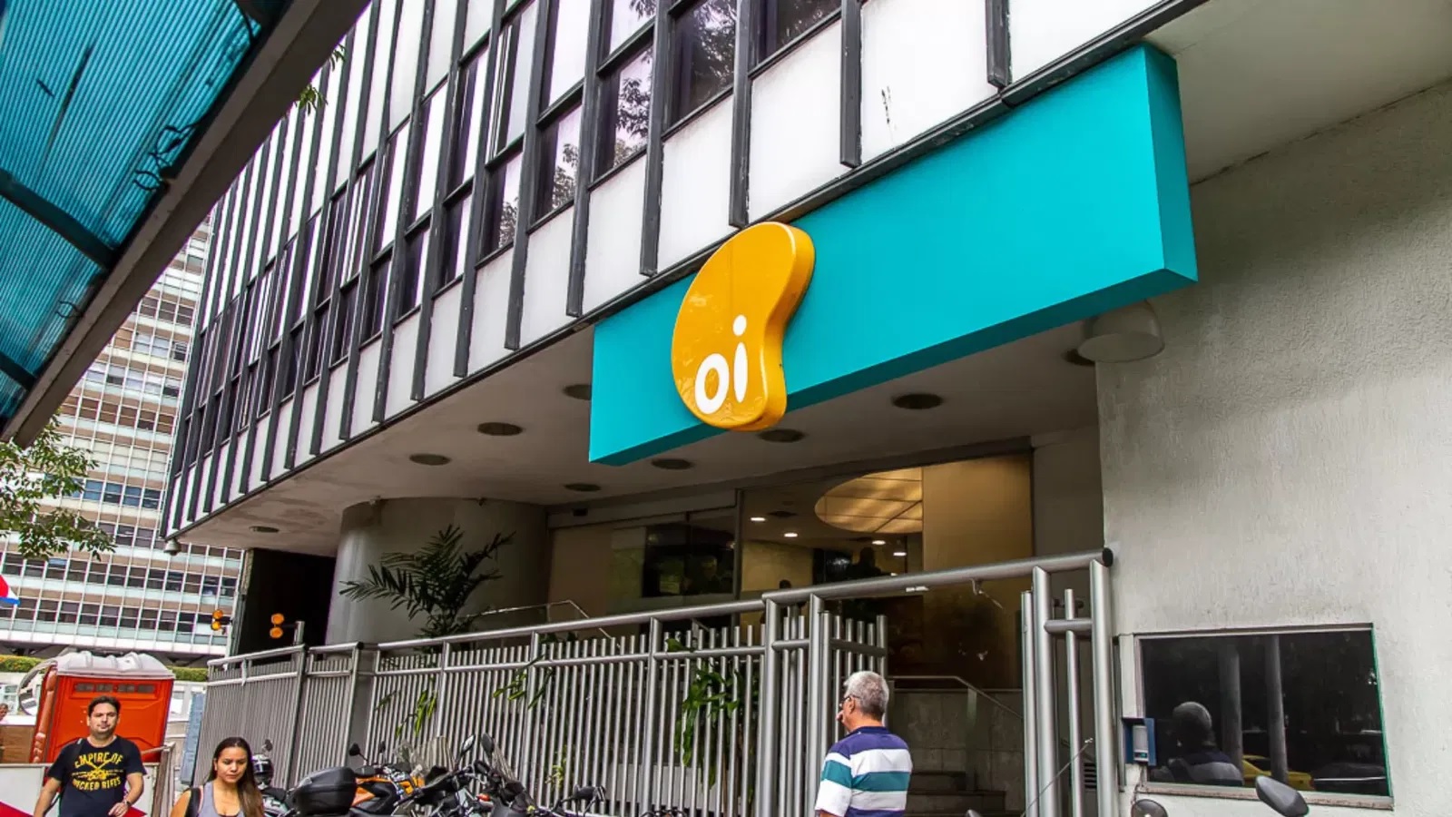 Justiça decreta falência da Oi, mas garante continuidade dos serviços