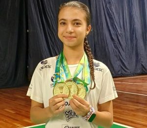 Jovem atleta de Joaçaba concorre ao prêmio nacional de Atleta Revelação no Badminton