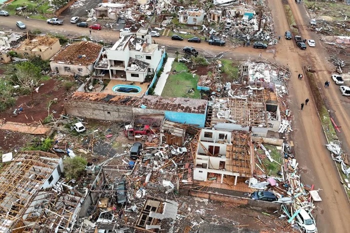Prefeitura de Joaçaba inicia campanha para auxiliar atingidos por tornado no PR