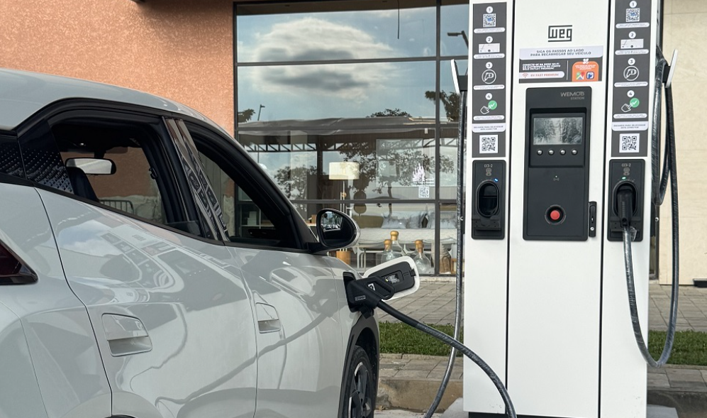 Enercad conquista certificação exclusiva da WEG no Oeste e aponta alta rentabilidade em eletropostos