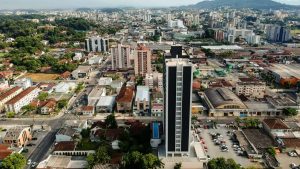 Confira os 20 maiores PIBs de SC, conforme novos dados do IBGE