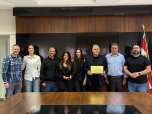 Câmara entrega título de Cidadão Honorário para Fiorelo Pegoraro