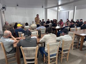 Sebrae/SC apresenta resultados dos projetos de Erva-Mate e Apicultura em encontro regional no Meio-Oeste