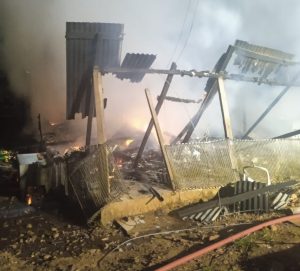 Incêndio possivelmente criminoso destrói residência em Catanduvas