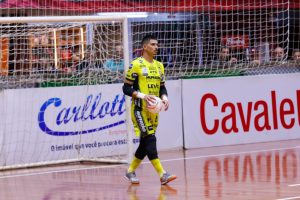 Joaçaba Futsal anuncia retorno do goleiro Jackson Magalhães à equipe