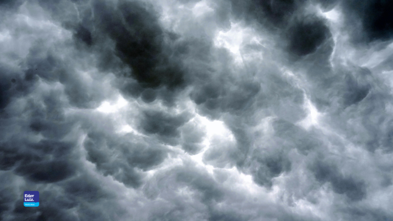 SC sob alerta de tempestade e ventos de até 100 km/h