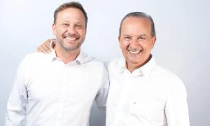 Jorginho Mello anuncia Adriano Silva como pré-candidato a vice-governador em 2026