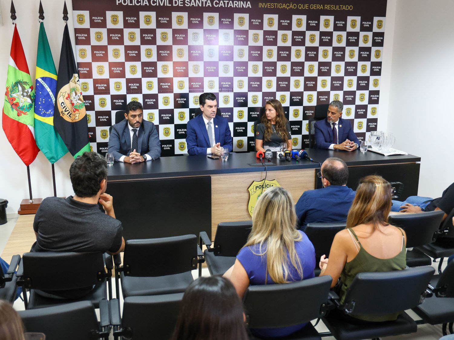 Três pessoas são indiciadas por coação de testemunha no caso do cão Orelha