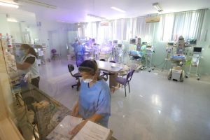 Mais de 70 mil candidatos fazem neste domingo prova do concurso da Saúde em Santa Catarina