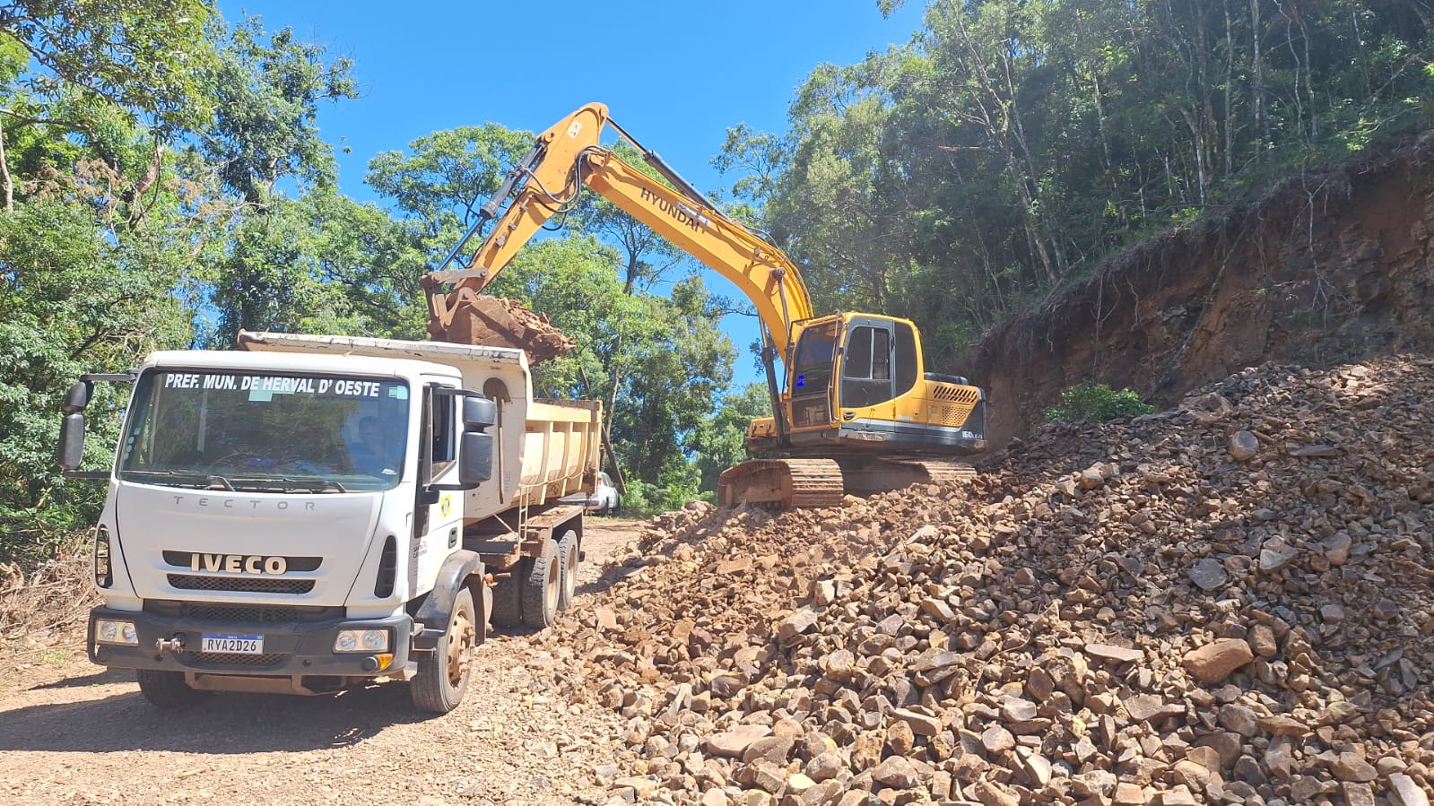 Herval d’Oeste inicia o ano com frentes de trabalho para recuperar danos causados pelas chuvas