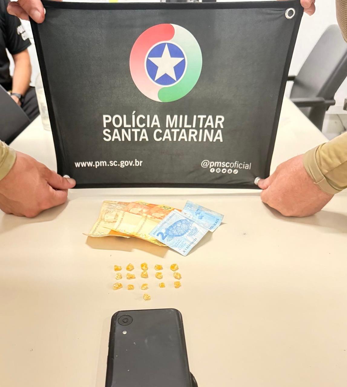 Homem é preso por tráfico de drogas em Herval d’Oeste