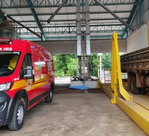 Trabalhador de 53 anos morre após cair de altura de 15 metros em SC