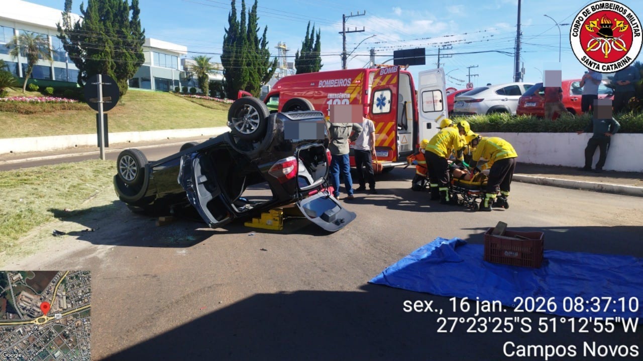 Colisão entre dois veículos com capotamento é registrada em Campos Novos