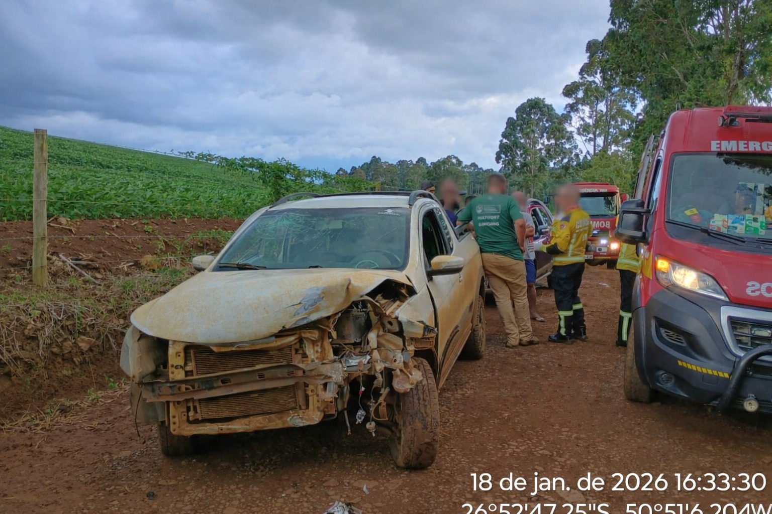 Colisão frontal deixa crianças feridas no interior de Lebon Régis