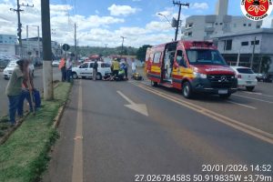 Colisão entre carro e motocicleta deixa homem gravemente ferido em Fraiburgo