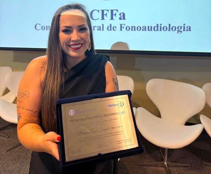 Destaque no Sul do Brasil: Fonoaudióloga que atua em Joaçaba conquista prêmio de reconhecimento profissional em SC e PR