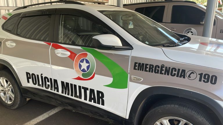 Motociclista fica ferido em colisão com carro em Luzerna