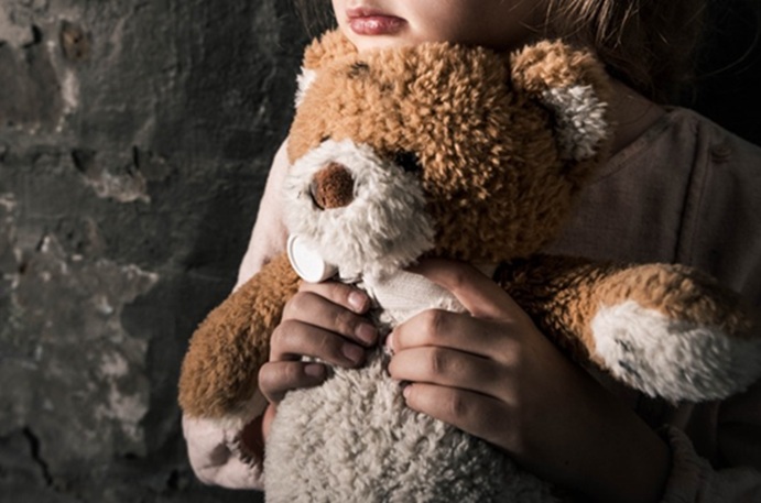 Homem e mulher são condenados por maus-tratos e violência contra bebês na região