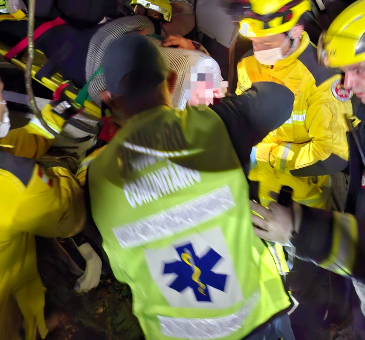 Tragédia: acidente com ônibus deixa mortos e feridos em Santa Catarina (fotos)