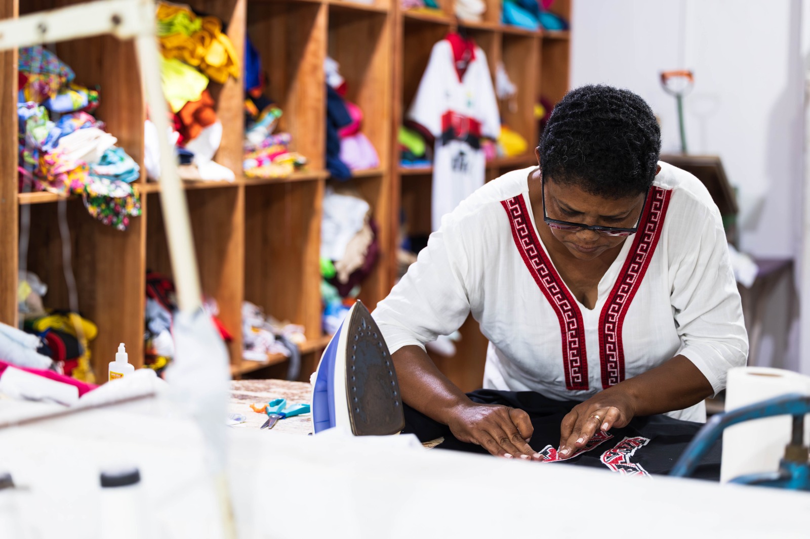 Mais de 70% das vagas de emprego em 2025 foram geradas por pequenos negócios em SC