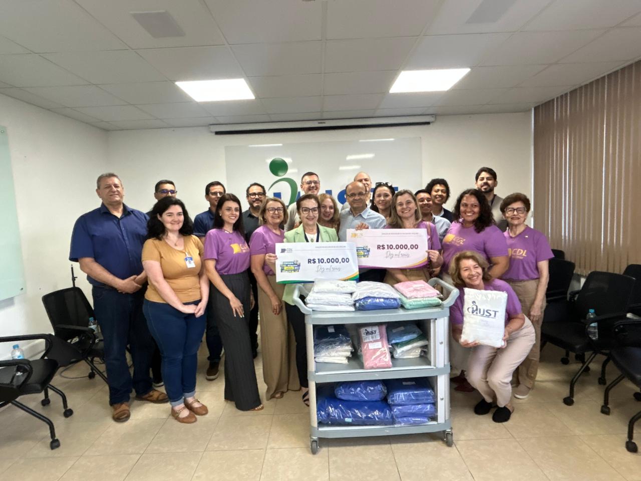 CDL realiza repasse de R$ 20 mil ao HUST e reforça apoio à saúde regional