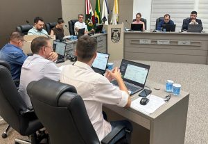 Vereadores solicitam informações sobre transporte público de Joaçaba