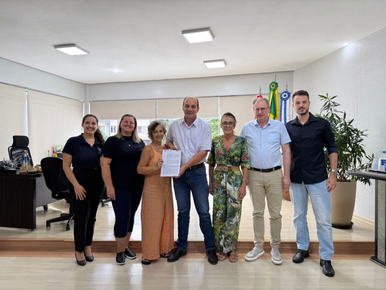 Joaçaba aumenta repasse de recursos à APAS e garante melhorias no atendimento em Libras